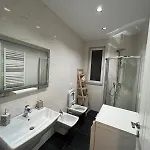 דירה Modern Balconybright&spacious Fast Wi-fi