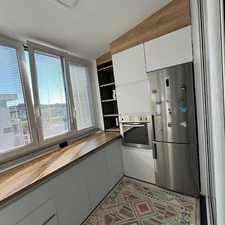 Modern Balconybright&spacious Fast Wi-fi Daire *