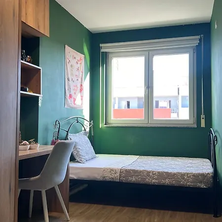 Modern Balconybright&spacious Fast Wi-fi Daire