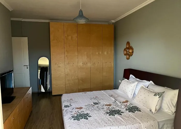 Apartment Modern Balconybright&spacious Fast Wi-fi *